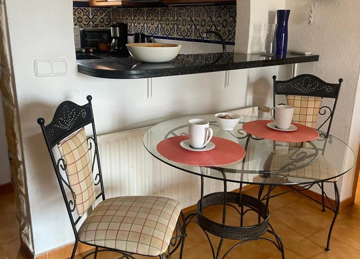Апартаменты Cozy One Bedroom, Big Balcony, Pool Area - Yamasol Фуэнхирола
